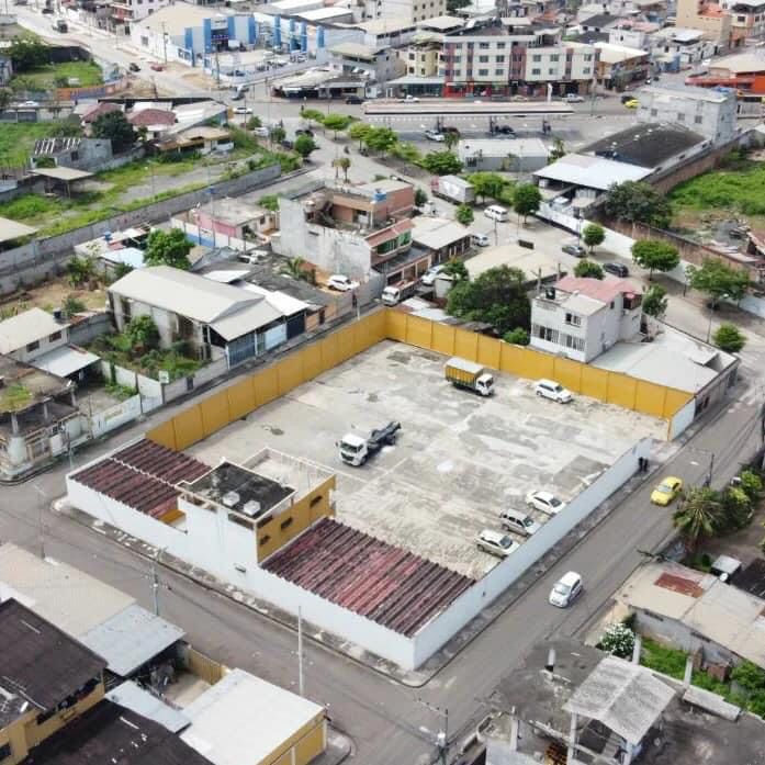 Miniatura de Terreno en venta en sector estratégico de Machala