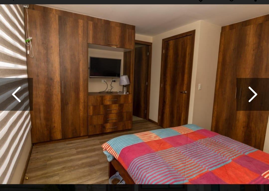 Miniatura de En venta casa en Cuenca, dentro de urbanización