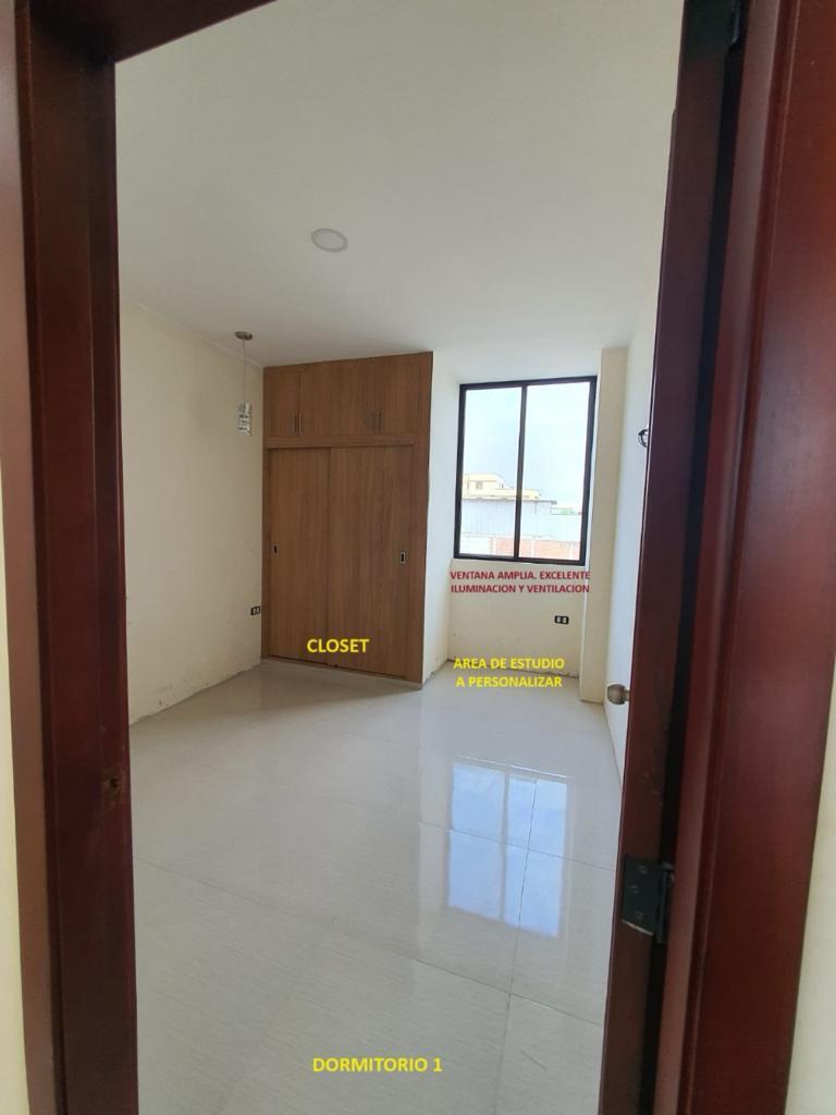 Miniatura de Bonita casa en venta por estrenar en Machala