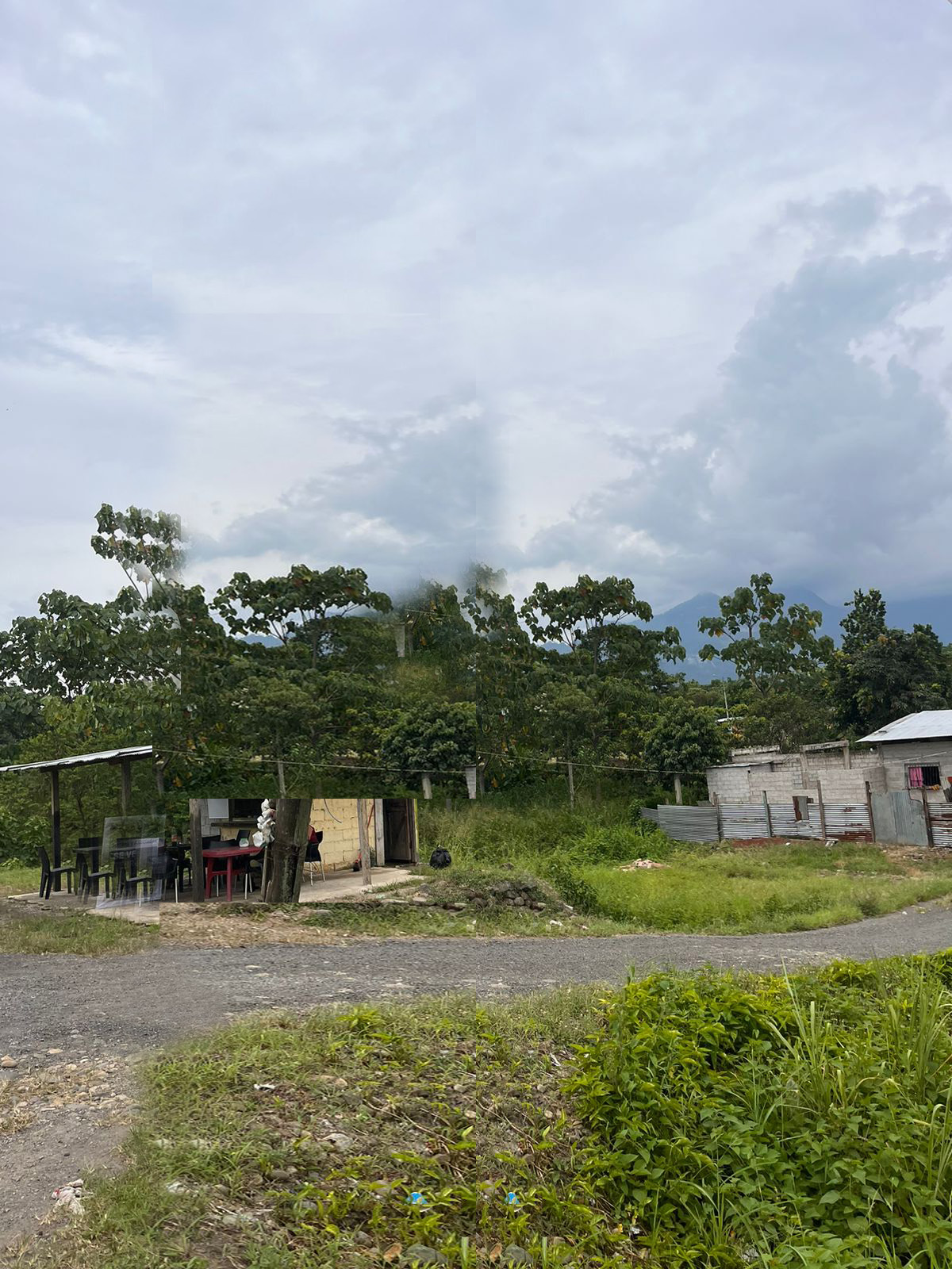 Miniatura de En venta terreno esquinero, Cantón El Guabo