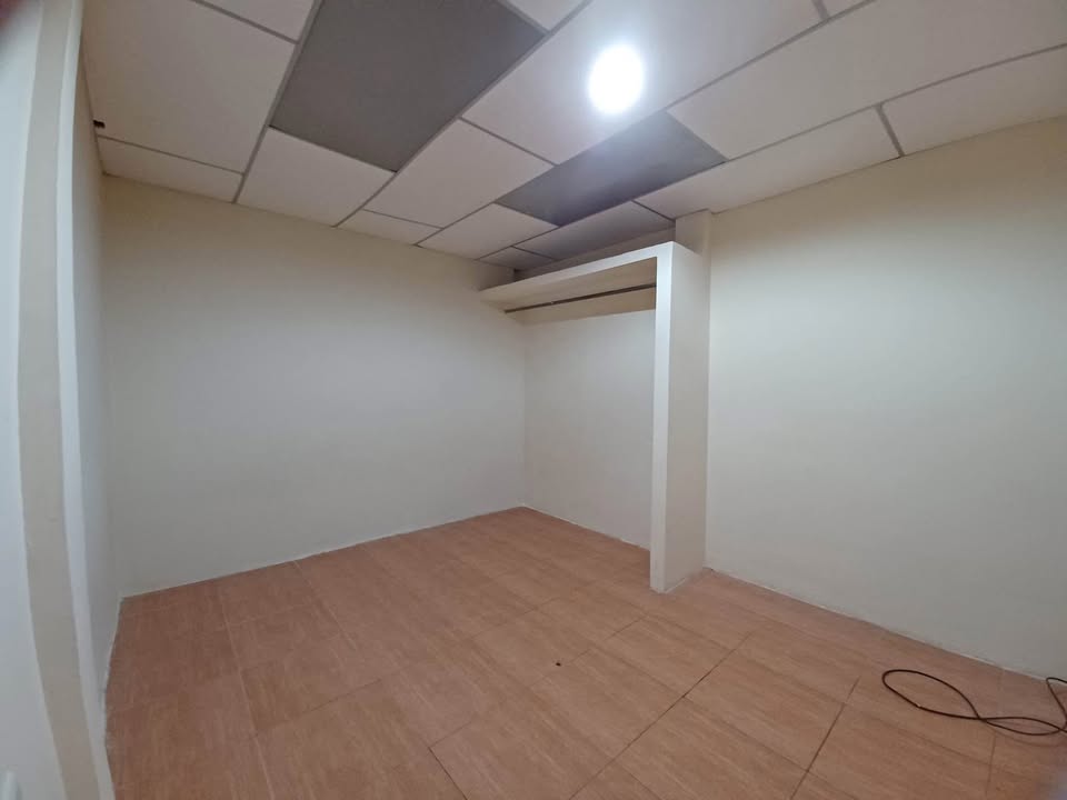 Miniatura de Hermosa casa en venta en la ciudadela del Seguro, en Machala