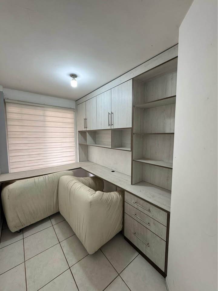 Miniatura de Se vende casa dentro de urbanización San Patricio, Machala