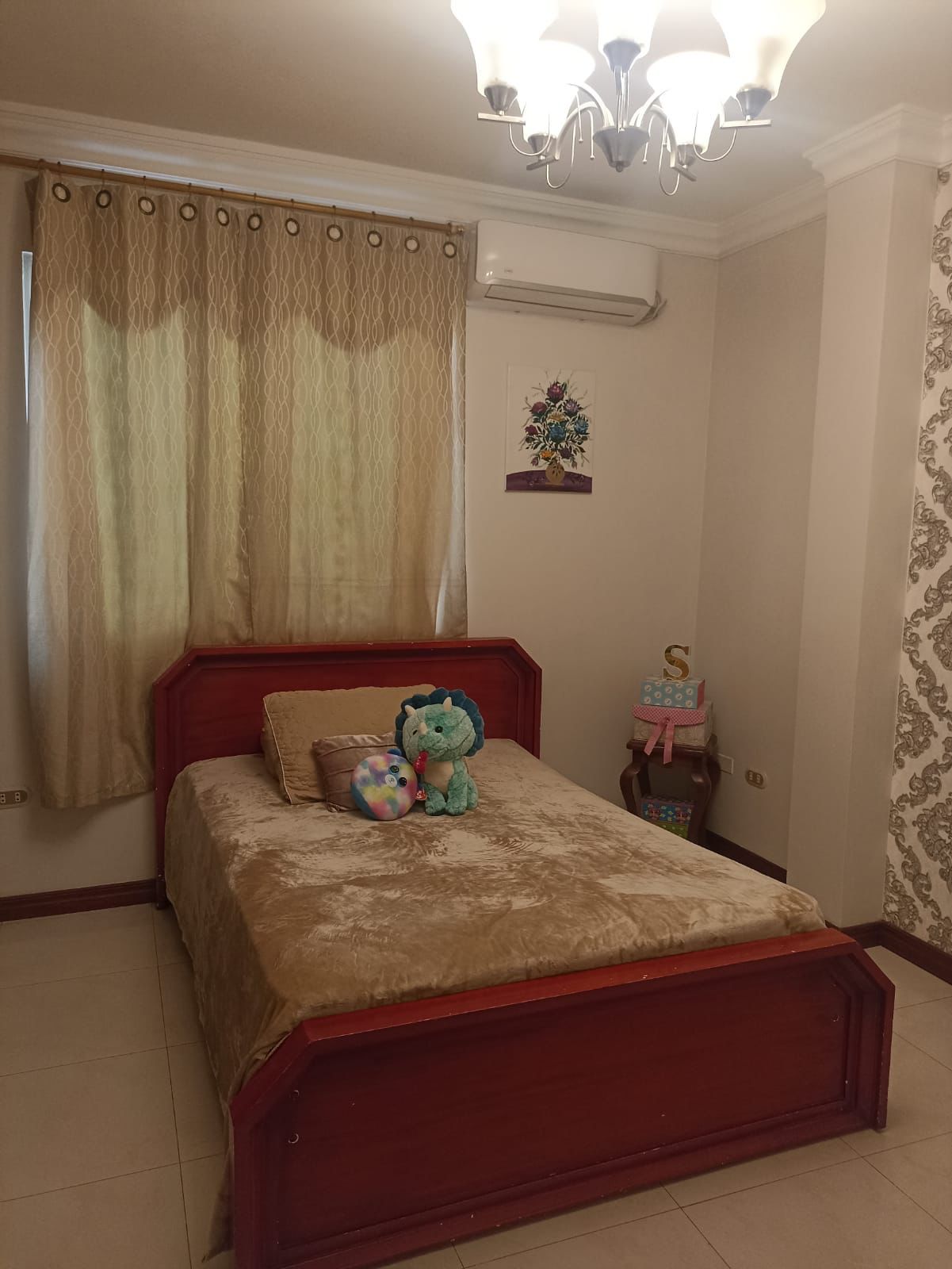 Miniatura de Hermosa casa en venta en Las Crucitas, Machala