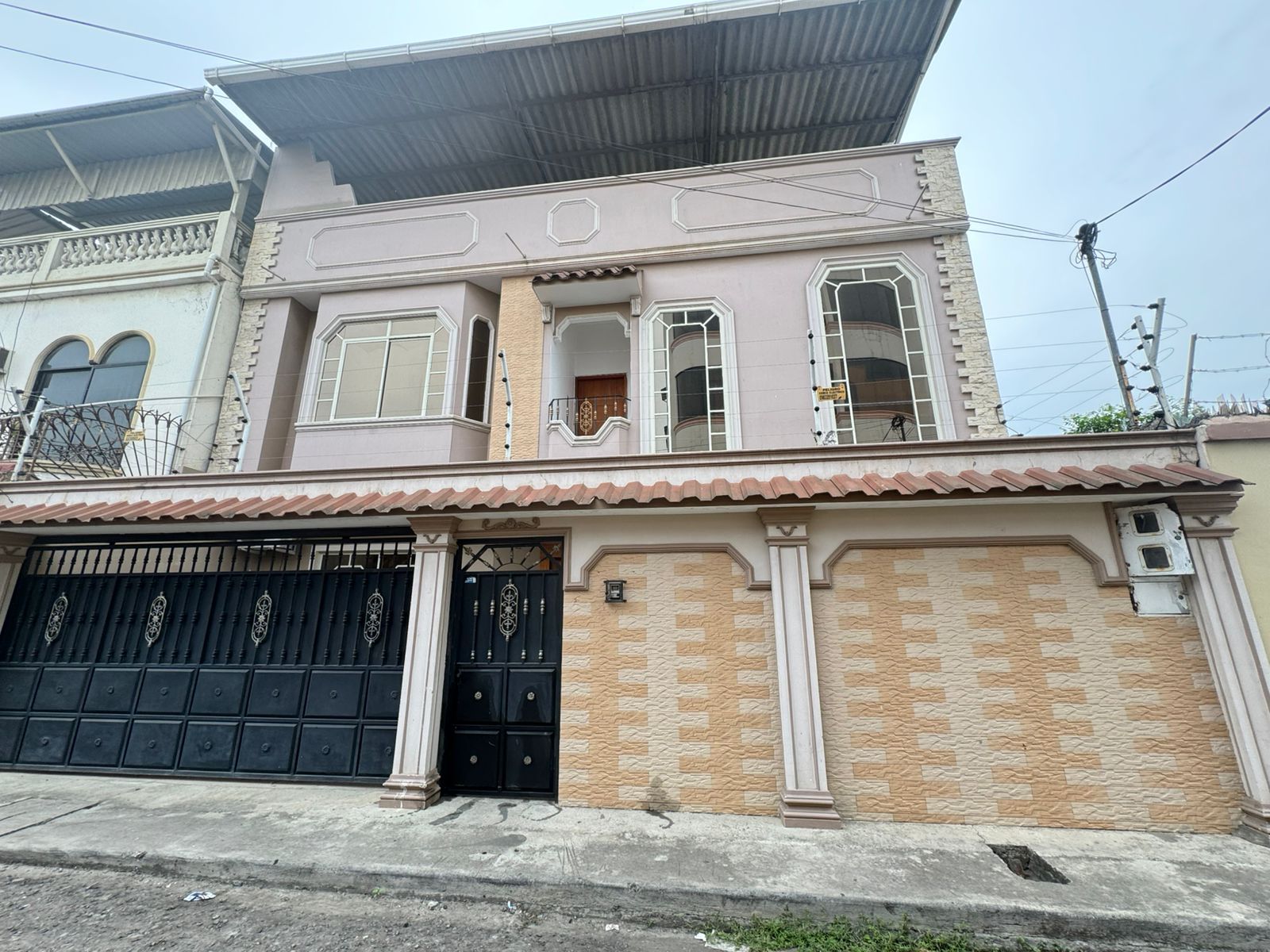 Casa Rentera en Venta con excelente oportunidad de inversión